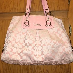 Authentic Coach Purse (Pink/Petal)